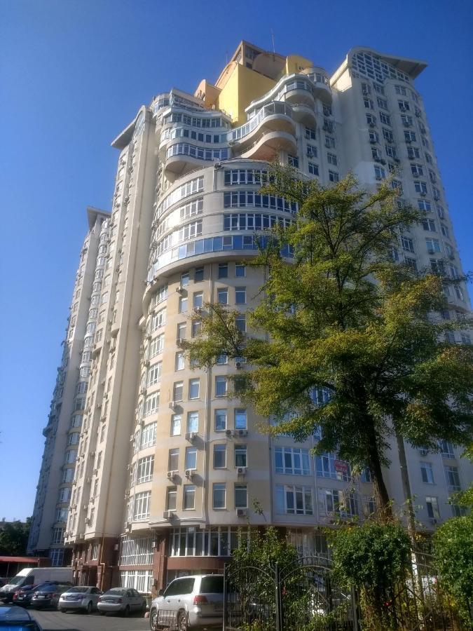 Французький бульвар 22, клиника Филатова, университет Одесса Экстерьер фото